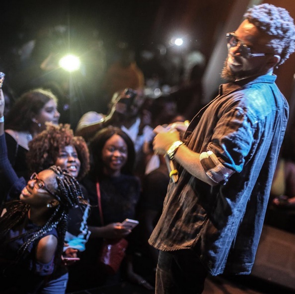 Video - Bisa Kdei entertains fans in Denmark