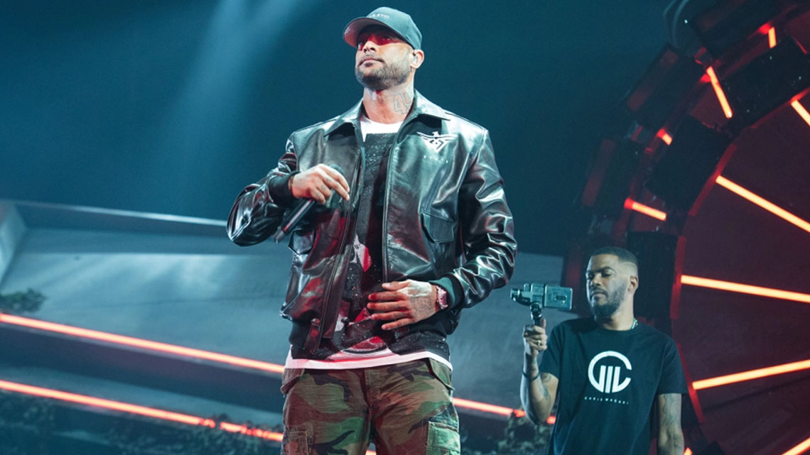 Quand Booba n’a même plus besoin de chanter à ses propres concerts