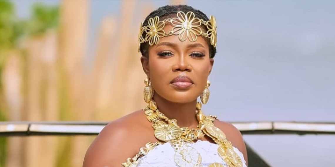 I have never received any award for the past 20 years in music - Mzbel